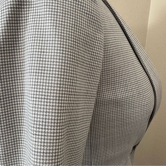 CLUB MONACO Borrem Single Button Blazer Wool Blend White Grey Size 10 - Picture 9 of 16